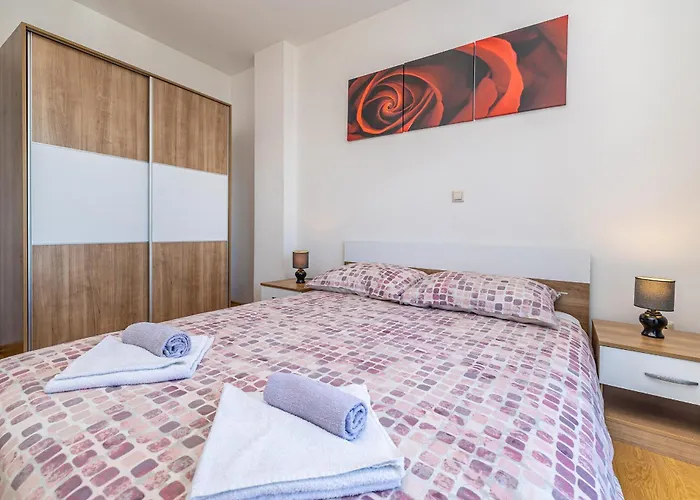 Apartment Private Stara Baska