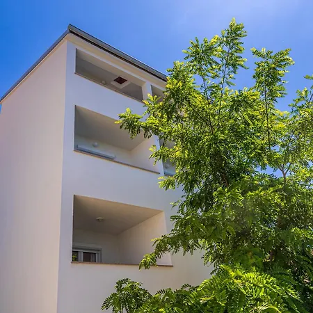 Private * Stara Baška